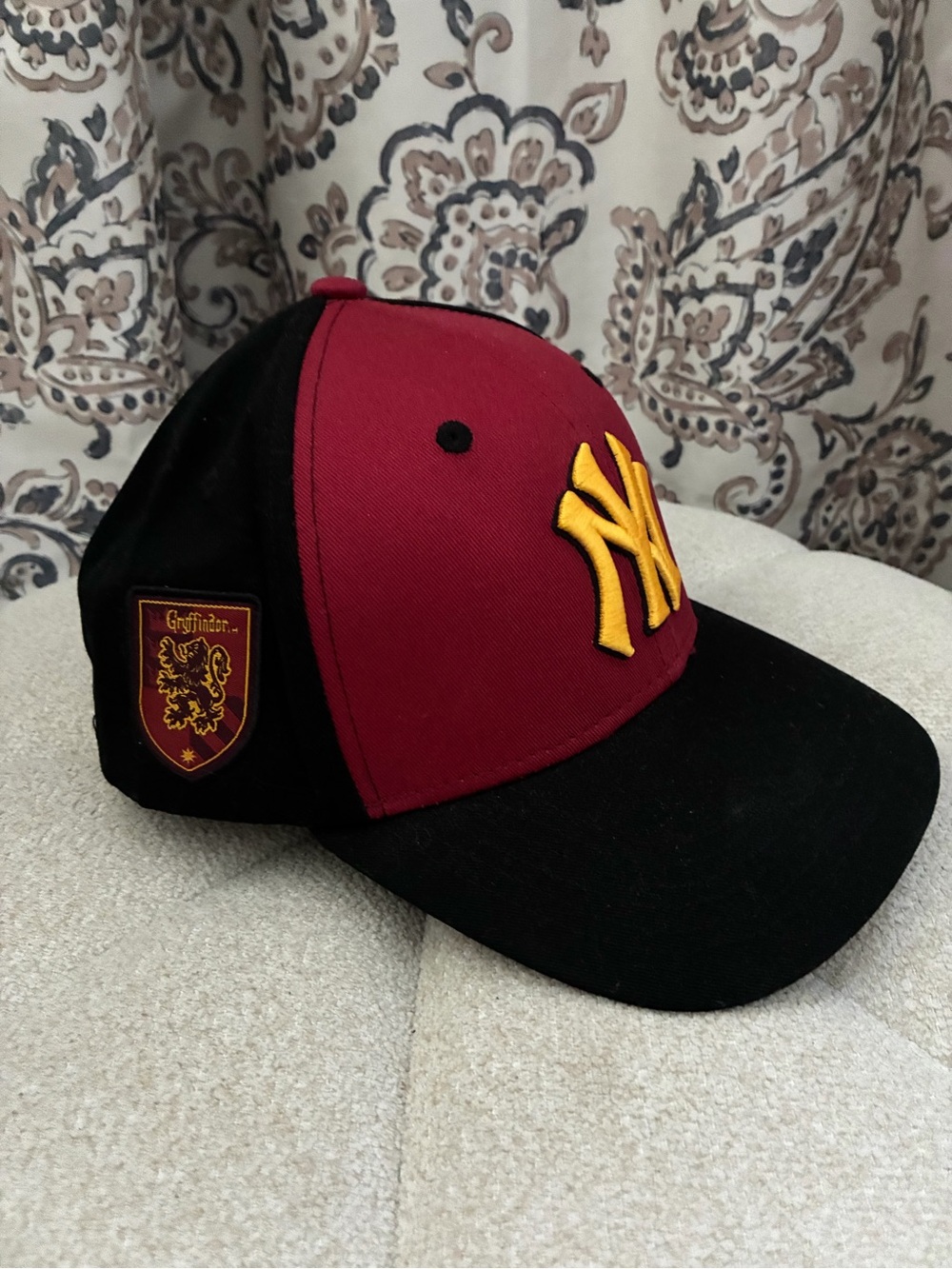 NWT Harry Potter NY Yankees Black and Maroon Baseball Cap